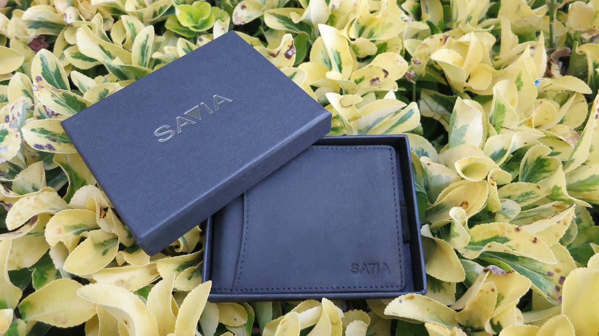 ¿Mejor regalo que este? Práctico y original. Llévate tu Savia Root feelsavia.com/es/1-savia-roo… o tu Savia Marina con monedero secreto feelsavia.com/es/2-savia-mar… Be Practical, #FeelSavia