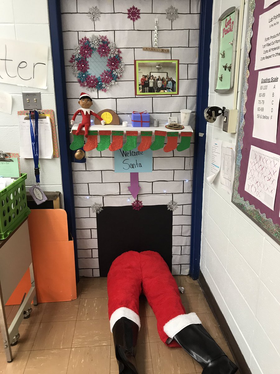 djudy08's tweet photo. HAMS Student Council Door Decorating Competition.  8th grade 1st Place - Mrs. Cappellano's Class. #HAMSStuCo #IAJHSC #MeDistrict https://t.co/OvBSjG5UVi
