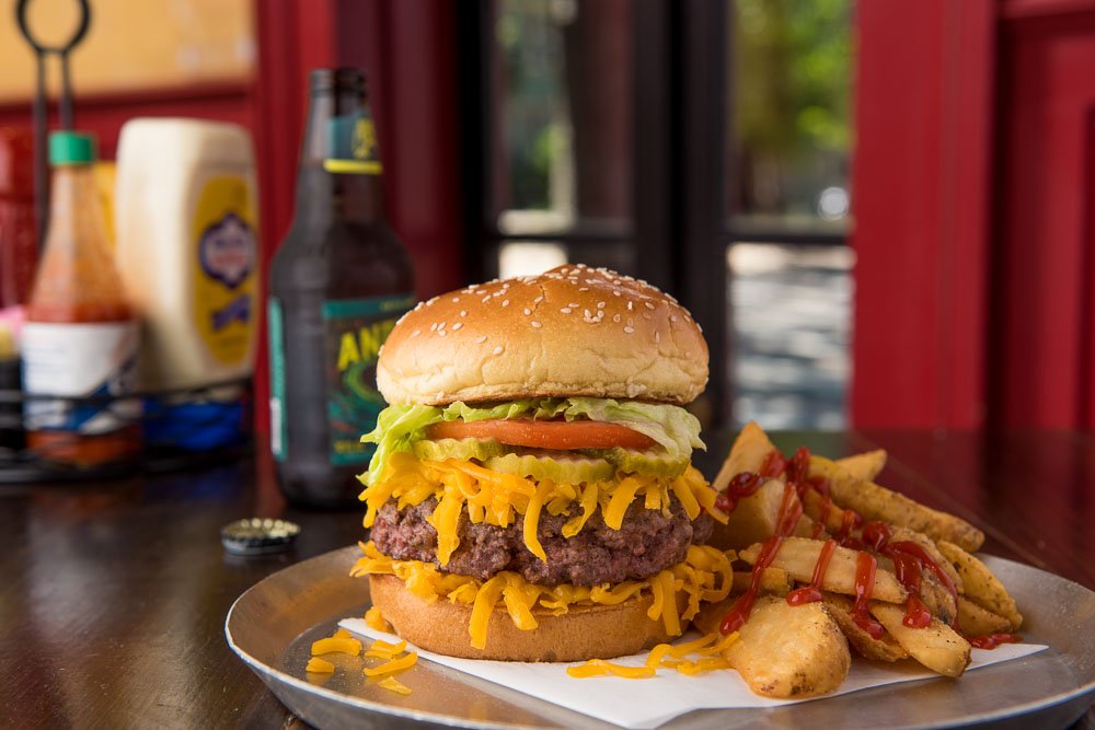 NOHSC's tweet photo. Salads, burgers and platters...oh my! #FoodYouLove❤️ https://t.co/x8CC0qrJcD