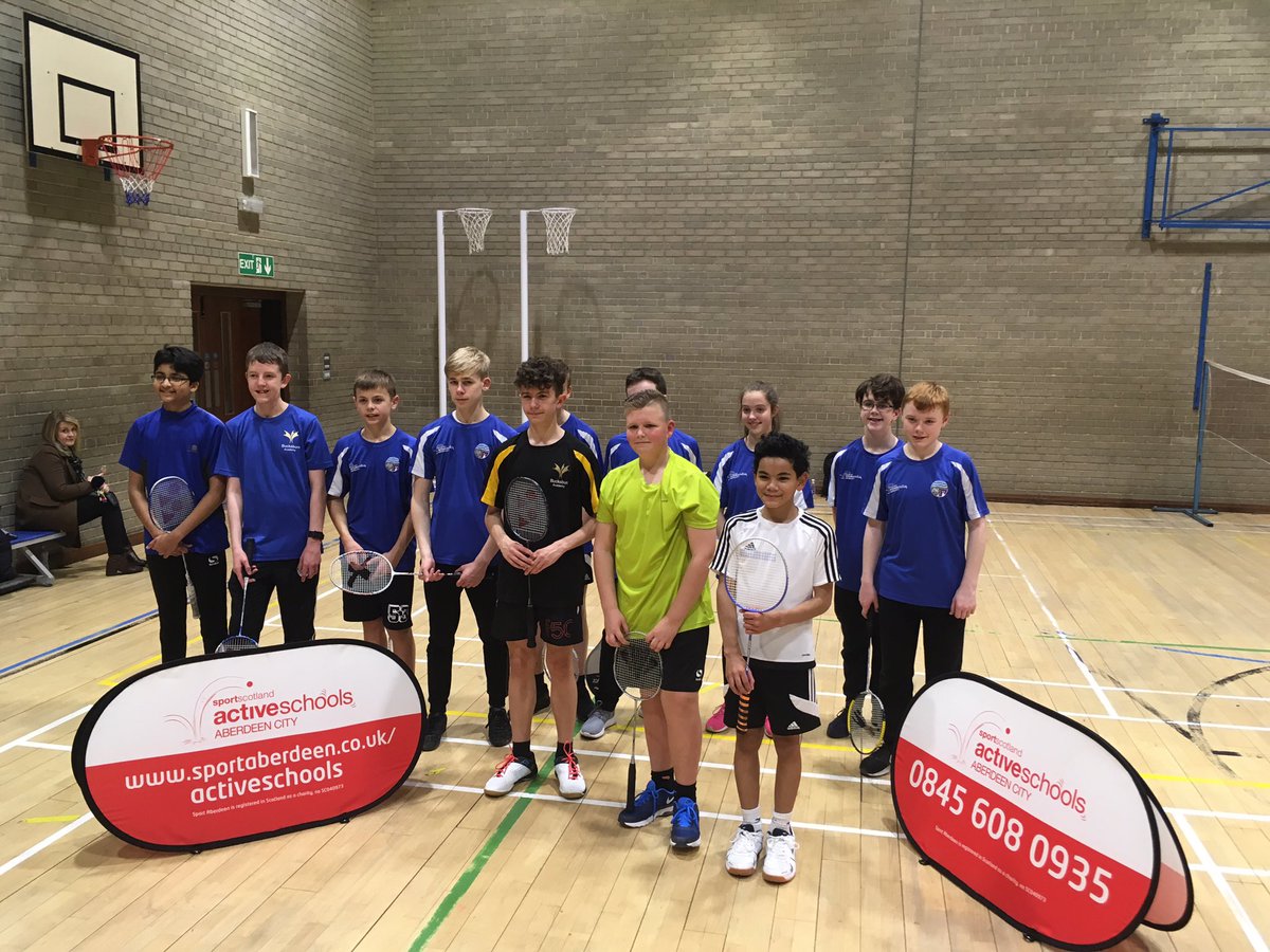 SBUGrampian's tweet photo. Well done to @oldmachar & @BucksburnPE for attending the @Active_Schools Badminton North Qualifiers after a crazy day of weather! Everyone put in great effort & will be looking forward to the finals in Dec! #Badminton #ActiveSchools #NorthQualifiers #Aberdeen https://t.co/uSOSJzGPn6