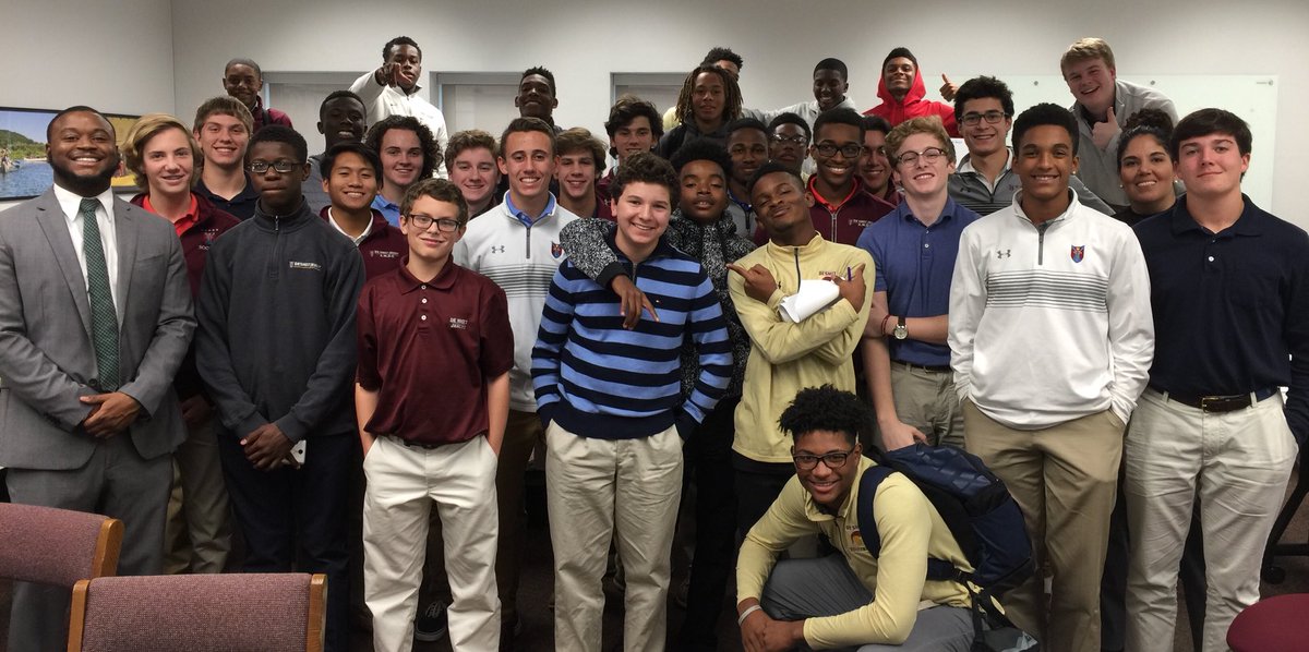 The post workshop shot with amazing students at De Smet Jesuit HS in STL. LEADERSHIP for the future!