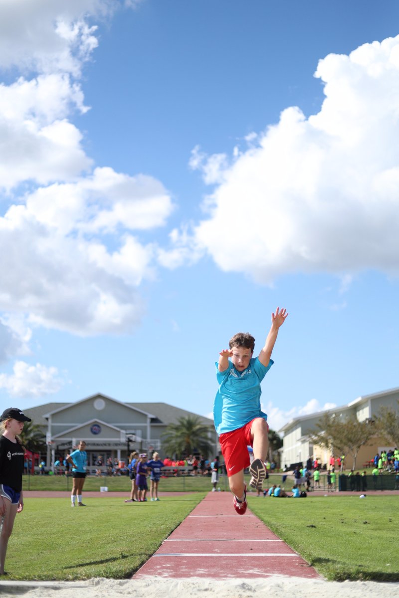 NAEducation's tweet image. Records are breaking left and right as track and field events continue throughout the day. #GlobalGamesNA #NAEGlobalGames @BISHouston @WPS_Lakers @sanrobertoedumx @BISCSouthLoop
