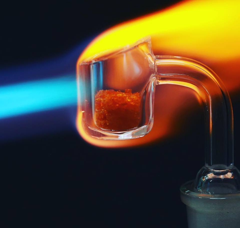 G9vapes's tweet photo. Most quality thermochromic bucket on the market is coming soon🙌 Contact us to get the favorite wholesaler price💥
#greenlightvapes #thermochromic #henailplus #lowtemp #lowtempdabs #enail #dabber #shatter #vaporizer #smokeshop #rosin #dabrig #enailstore#waxrig #waxrigforsale https://t.co/Um5wpYqQ5F