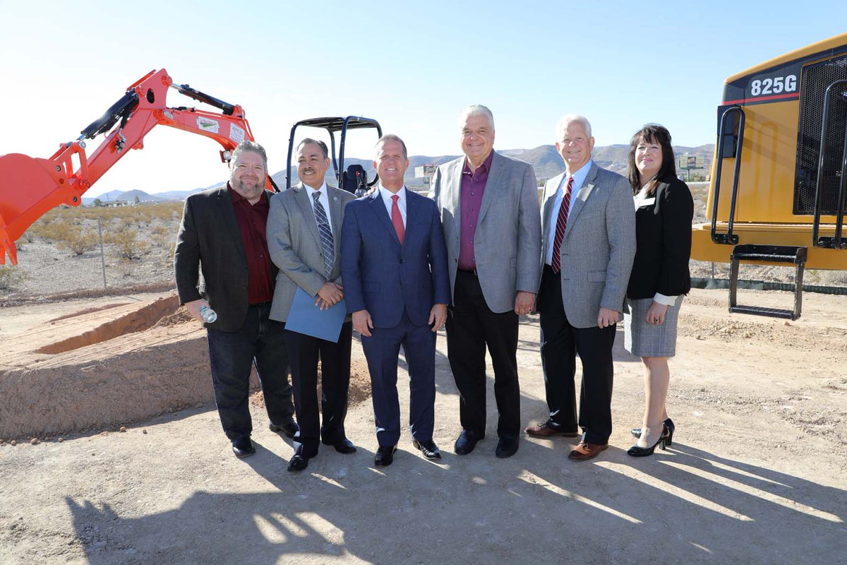 Hutch4Nevada's tweet photo. Great photos from the @nevadadot I-15 #StarrInterchange groundbreaking this morning in @cityofhenderson. https://t.co/nE05UP21jN
