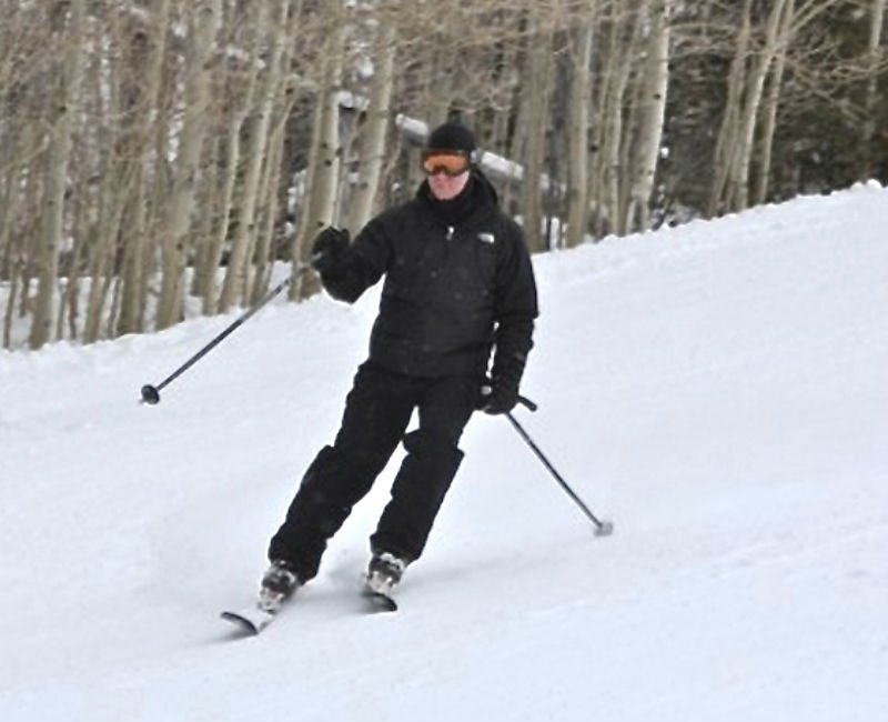 HSpecialSurgery's tweet photo. "My full shoulder replacement is amazing. I can #ski again, and more importantly, I am not in any pain." - our patient Bruce, who came to HSS from Maryland after undergoing 4 surgeries elsewhere that offered little to no relief. #HSSBackInTheGame https://t.co/u7SoxzWoBQ https://t.co/2dTuIa6IA0