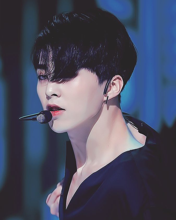 thenobelleprize's tweet photo. I pity every person in this universe who does not know #Minseok. Beauty like this is meant to be shared and appreciated. Like art. #XIUMIN #EXO #EXOCBX @weareoneEXO https://t.co/paWjJ2Z2pc