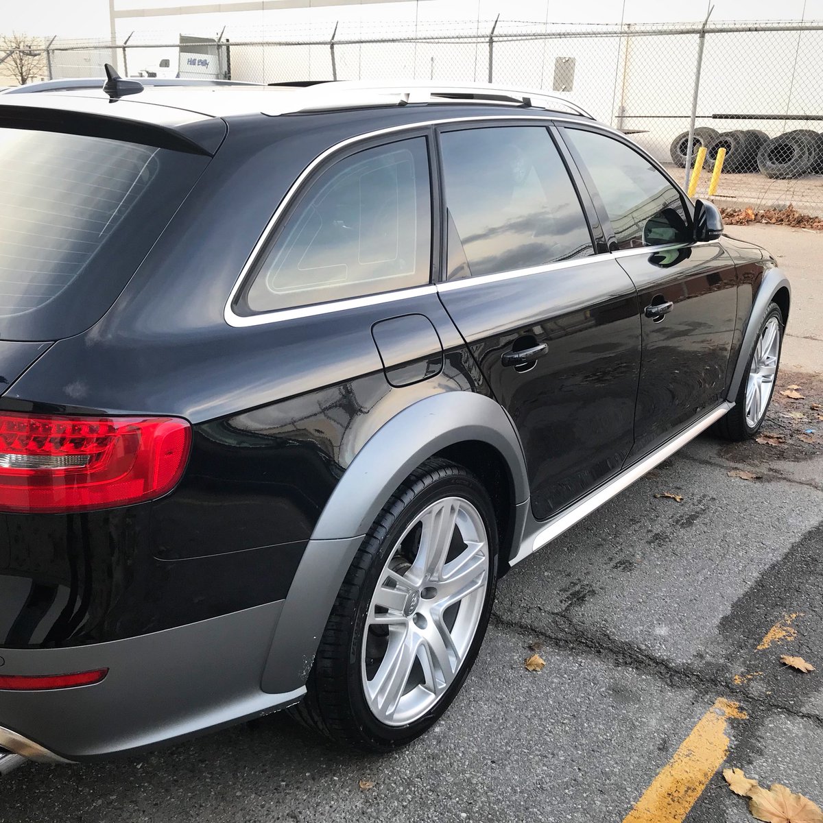 VFTAC's tweet photo. What car is this? #doyouknowcars #vaughanfinetouch #cars #autobody #thursdaygames #coolcars #takeaguess #VFTAC https://t.co/Z9k7AjueDa