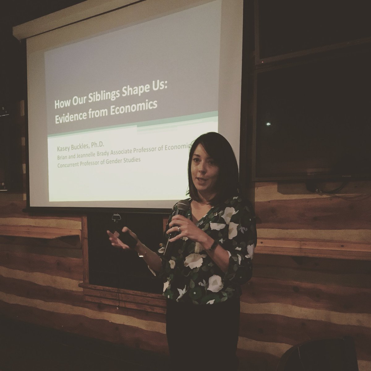 NDWashDC's tweet photo. Kicking off our #HesburghLecture with Prof. @Kasey_Buckles ! #DCDomer #NDFamily https://t.co/HYE2e0nCS1
