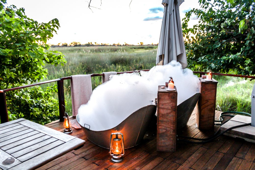 BubblyMoments's tweet photo. Enjoy the romantic and peaceful vibes of the Sanctuary Baines Camp in the Okavango Delta, Bostawana. 🙏🏼🐘⚡☺️❤️A new blog post is up:
https://t.co/h260jziHLZ
#Travel #Bostwana #Africa #Safari #OkavangoDelta #Logde
@WebHubBostwana @AKTravel_USA @SanctuaryRet @bostwana https://t.co/Yh03OlasWj