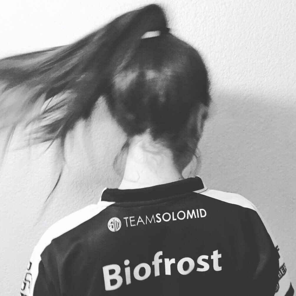 TormentaMeyer's tweet photo. Sigue en mi corazón #Biofrost #NewProfilePic https://t.co/pQmvgCuomf