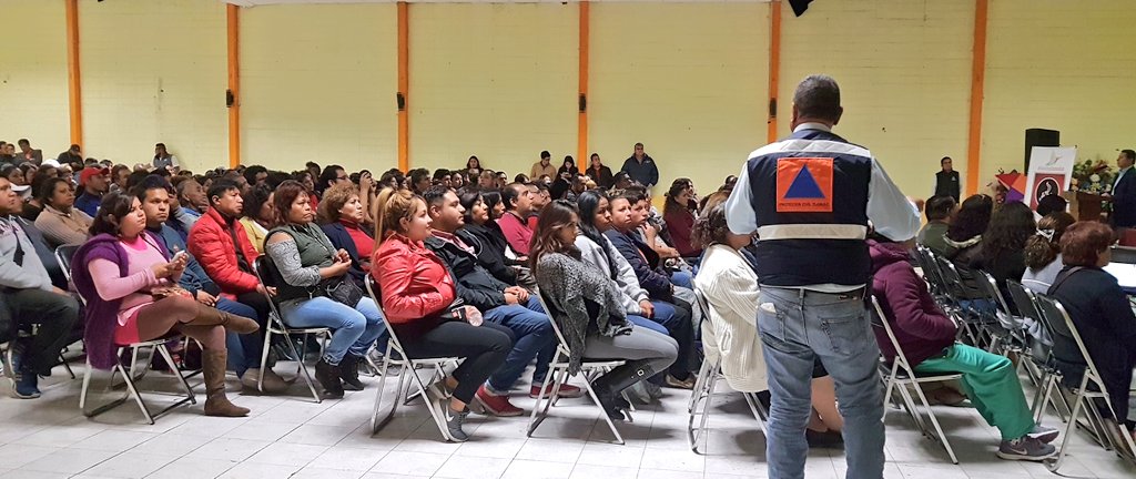 proregiones's tweet photo. Hoy nos encontramos en la tercera reunión del Comité Delegacional de Seguridad Pública 2017 en @TlahuacRenace https://t.co/oxHFYjwJM8