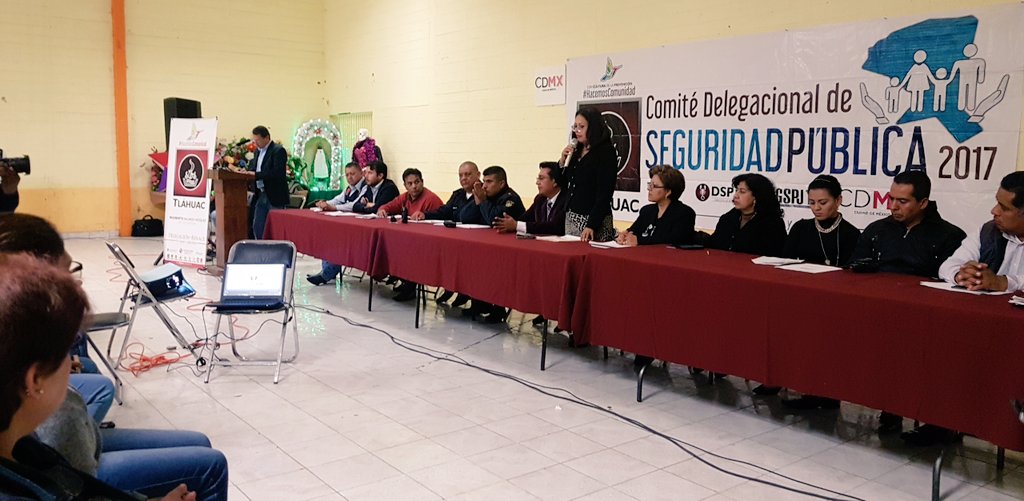 proregiones's tweet photo. Hoy nos encontramos en la tercera reunión del Comité Delegacional de Seguridad Pública 2017 en @TlahuacRenace https://t.co/oxHFYjwJM8
