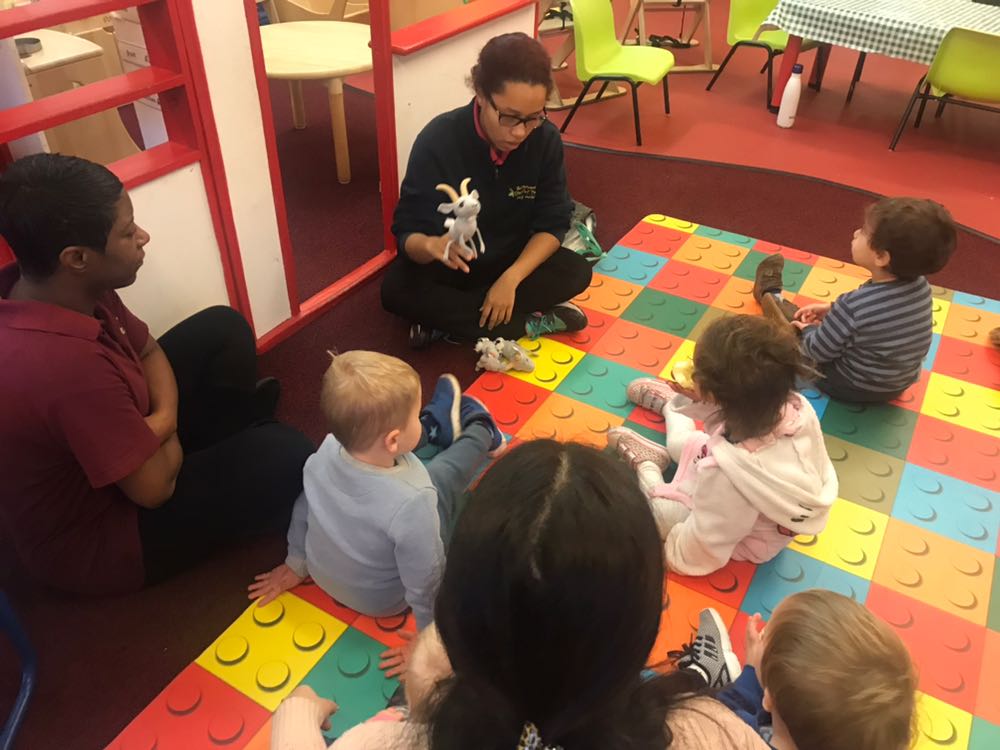 BcupsNursery's tweet photo. The children at Buttercups Nursery Homefields in Chiswick are enjoying the Three Billy Goats Gruff story today! #eystories @ForMumsChiswick @NDNAtalk https://t.co/eQTfiRWhIj