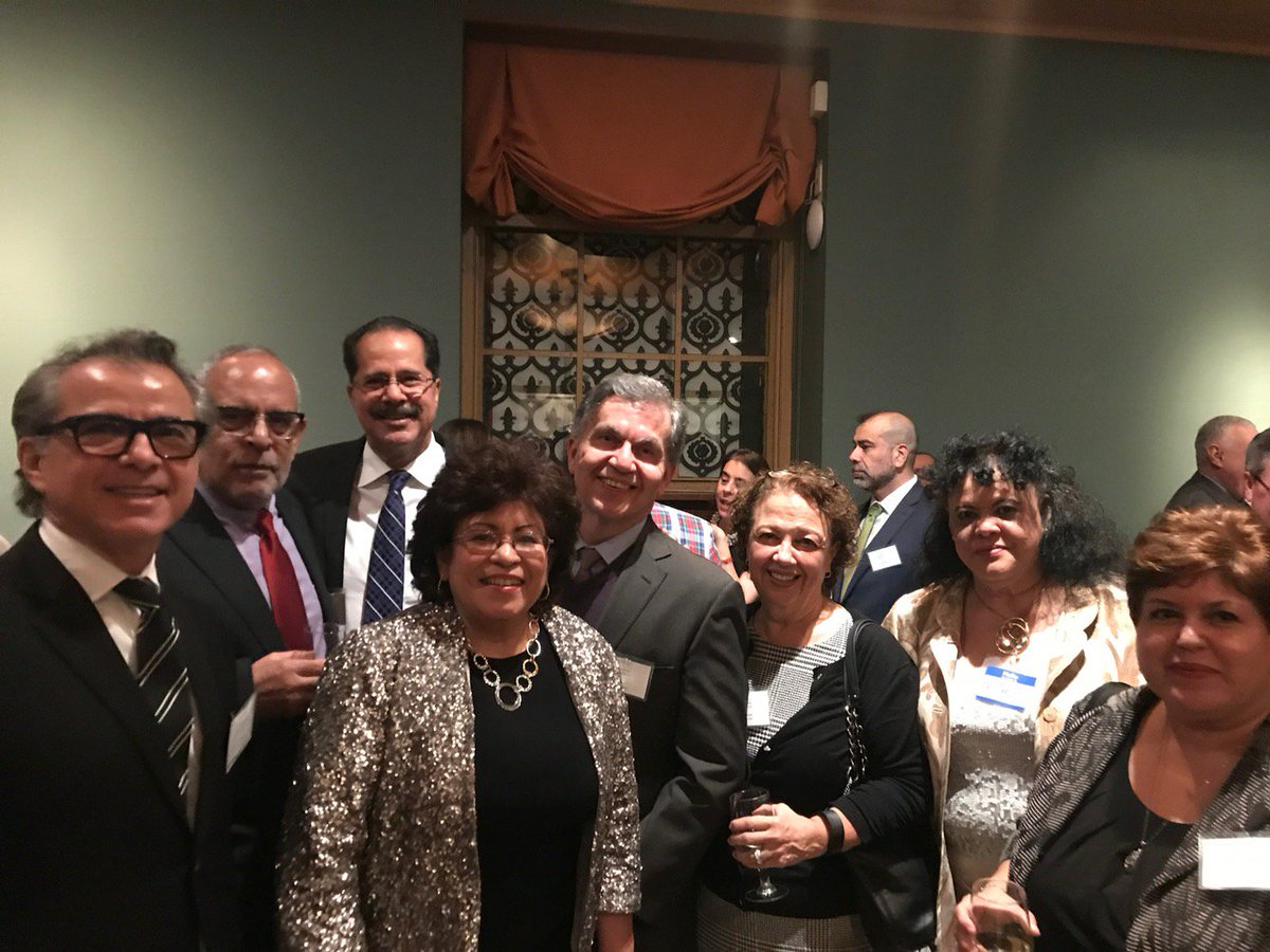 DanthemanSuarez's tweet photo. National Hispanic Medical Association 2017 https://t.co/miridg5IMG