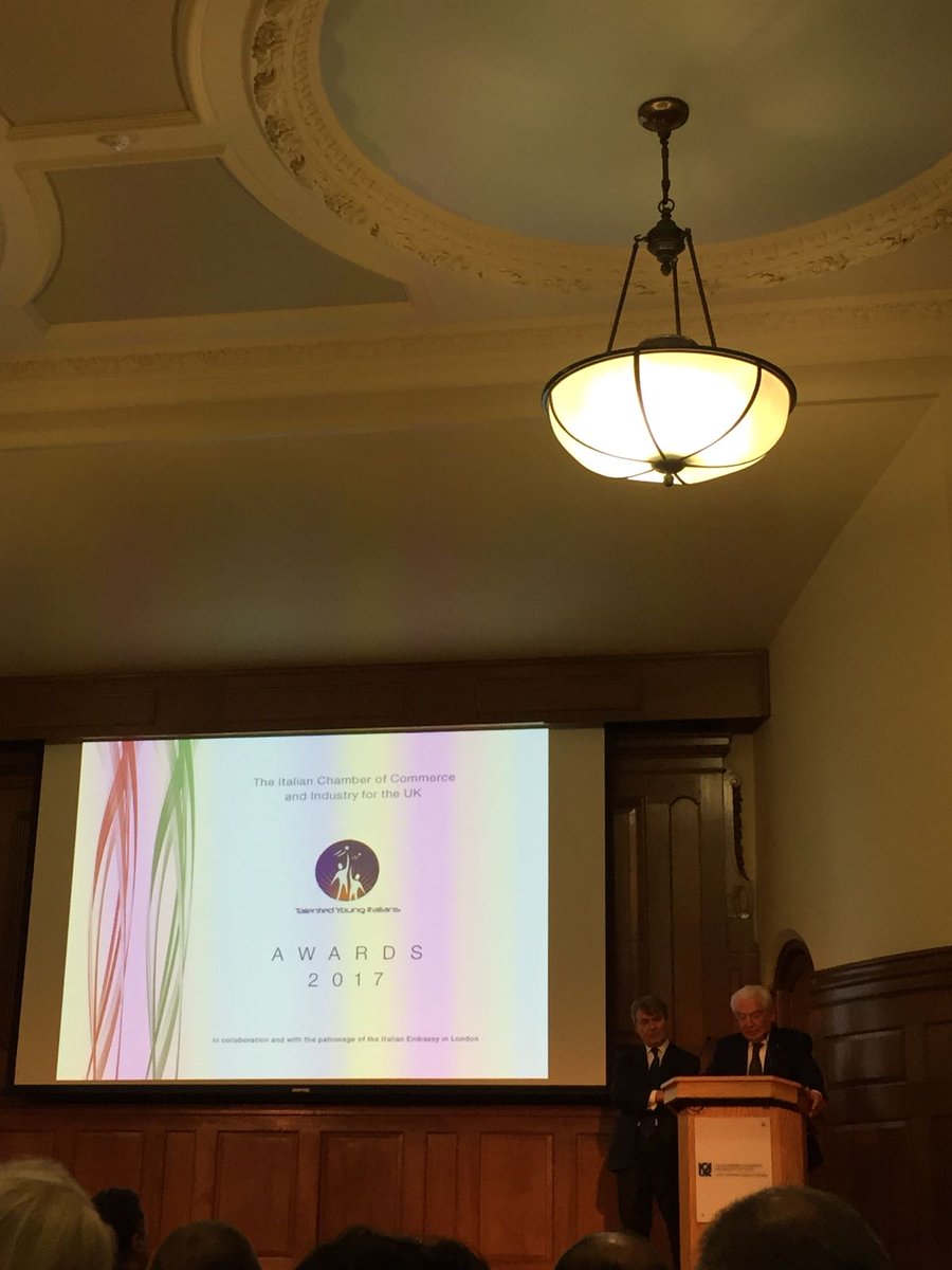 KCL_Italian_Soc's tweet photo. Glad to celebrate young #Italian talents with the @ItalianChamUK  in a wonderful evening of unfaltering trust in the impact of #Italy on a global scale #TalentedYoungItalians https://t.co/855fTNc55i