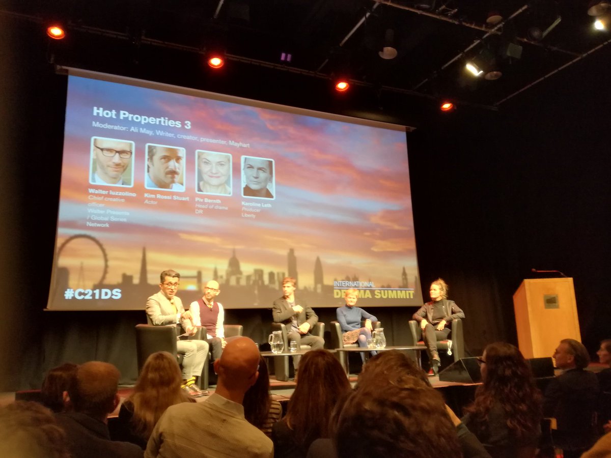 formatbiz's tweet photo. #C21DS @C21Media #LondonContent a fantastic session with TV GURU @WalterPresents ❤❤❤ and #kimrossistuart  presenting #dramaseries  #Maltese produced by #Palomar @RaiUno https://t.co/UBwGXxE2Jr