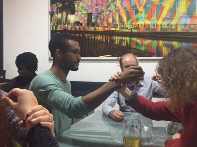 At #iglab tonight we have <a href="/StuartNolan/">Stuart Nolan</a> teaching us all to read minds <a href="/1000Mindreaders/">1000Mindreaders</a>