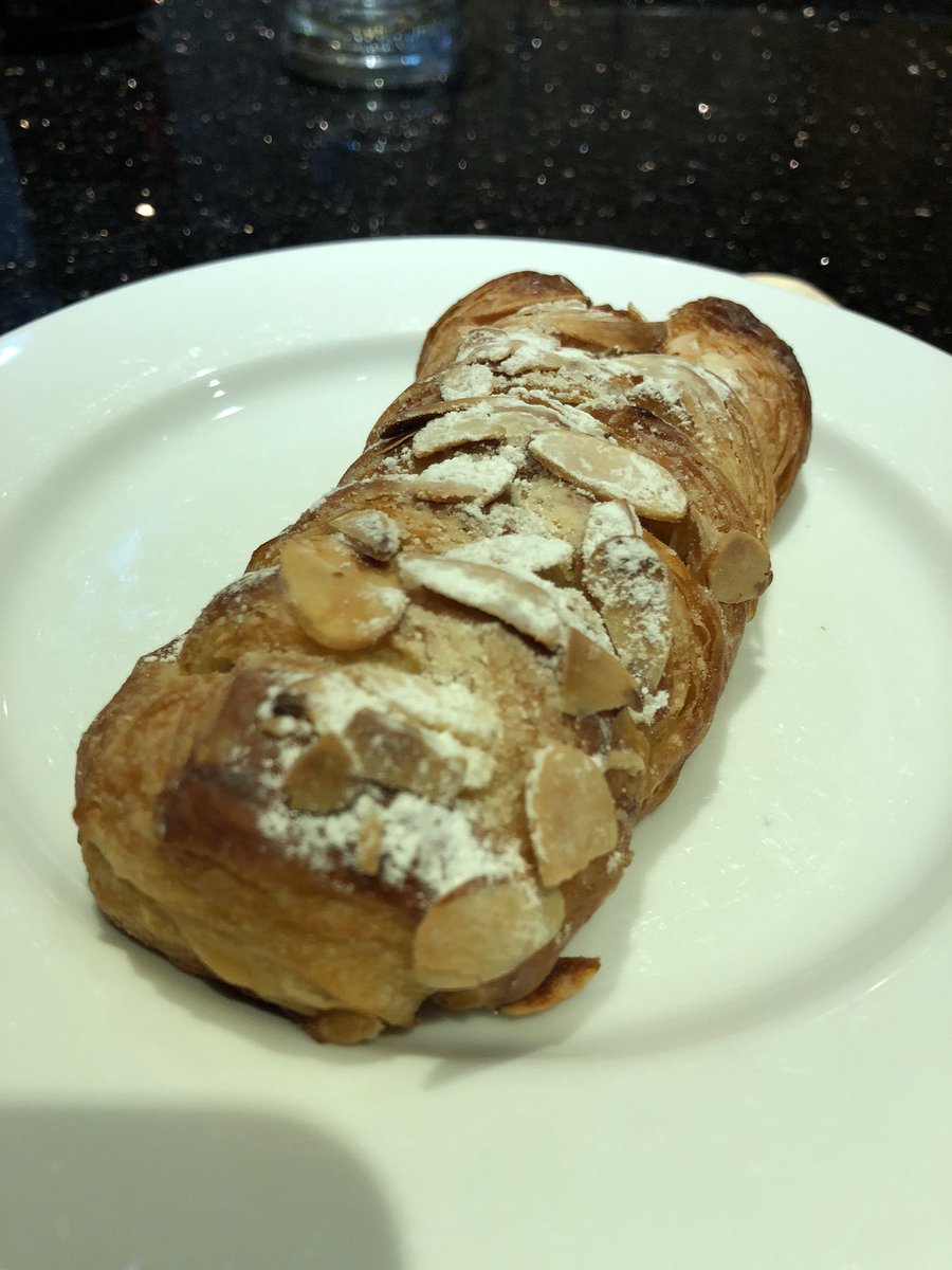 NicLaurens's tweet photo. #IloveThursday’s tonight’s tempting treat is festive mincemeat plait from @LaBonneParis1 I’m typing whilst eating and it’s absolutely delicious #NotSharing https://t.co/fD9rdUpDuP