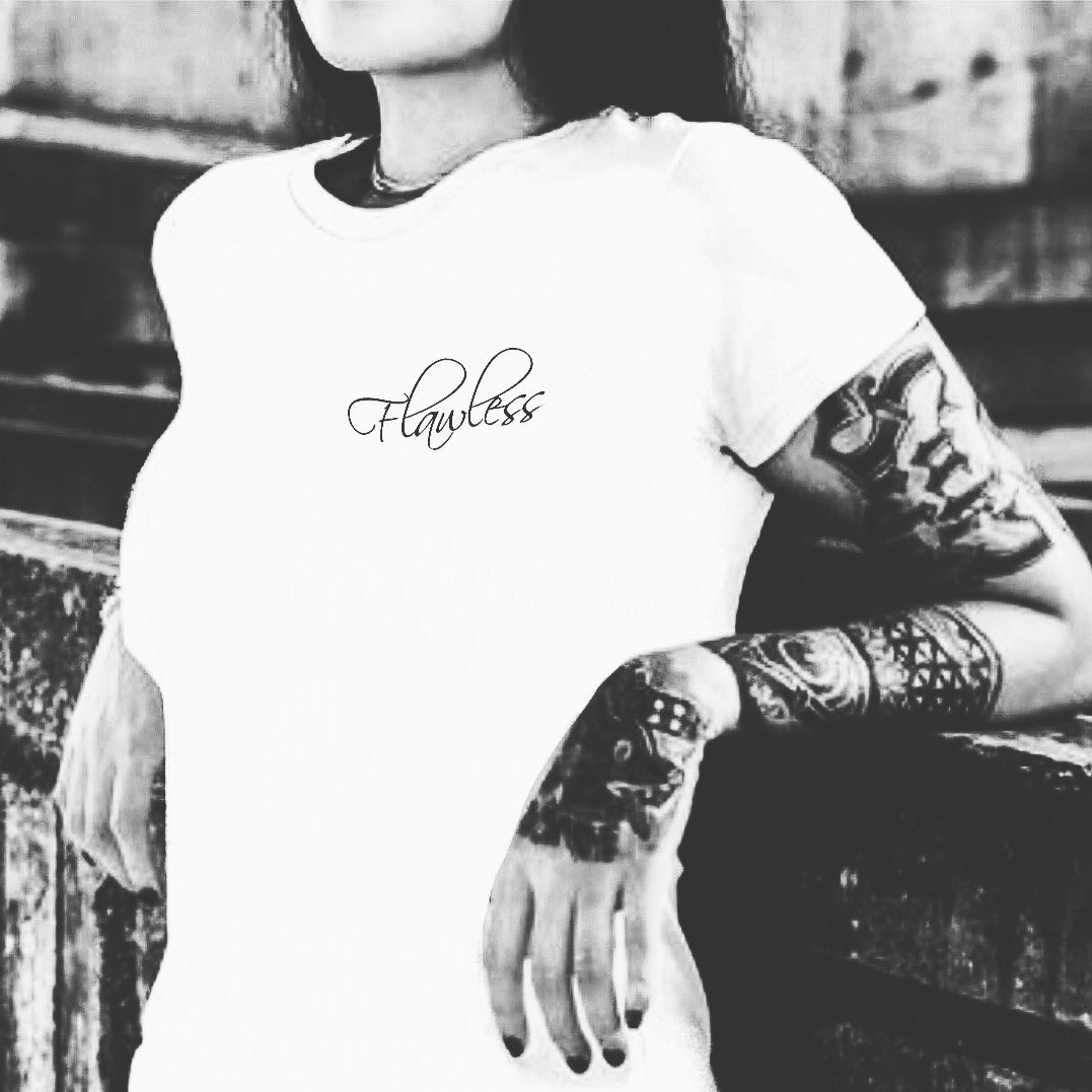 TheRealRiley0's tweet image. #flawless #selfdefined #bekind 

customidentityclothing.co.uk