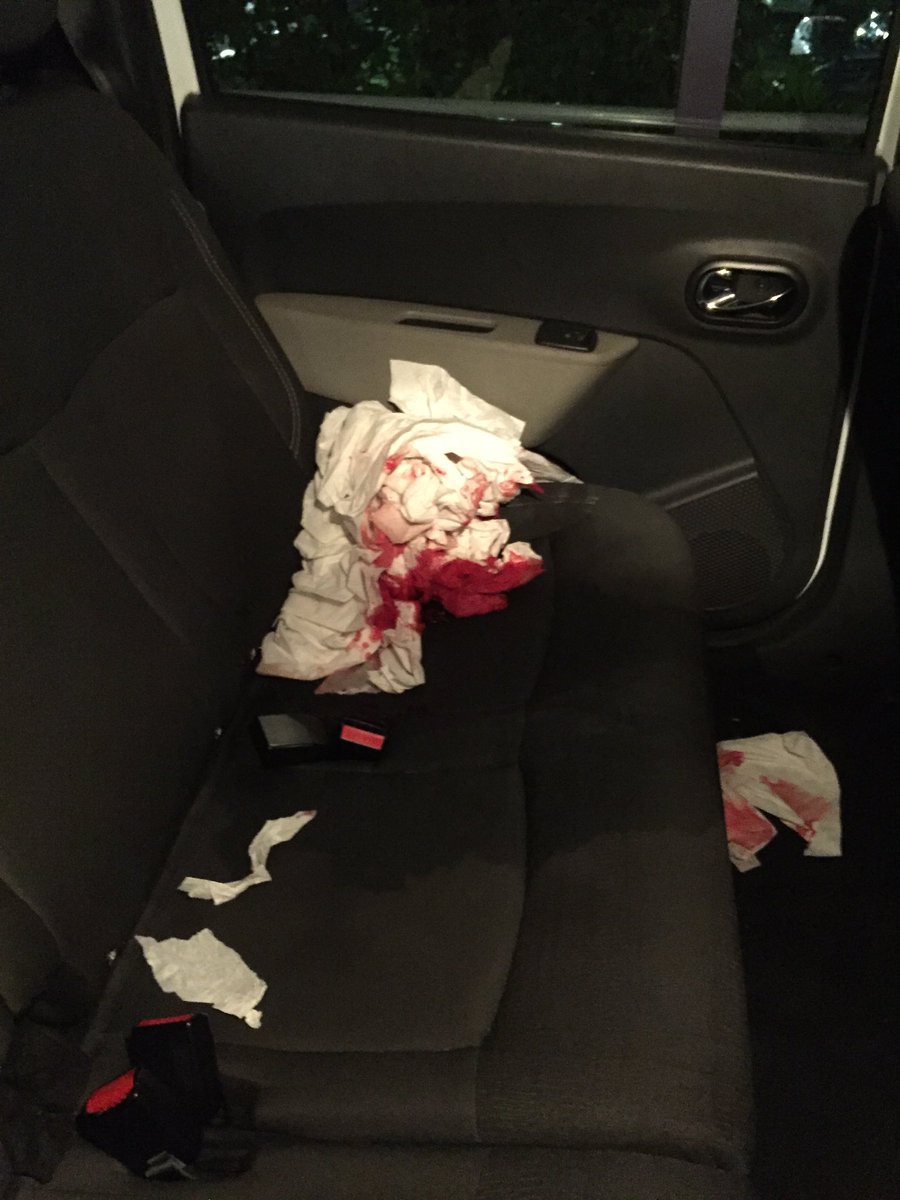 cmicra's tweet photo. Acabo de ver nacer a una niña en mi #taxi agradecer a @PoliciaGetafe y al @112cmadrid  su rapidez y colaboración. Visut ha venido sana y bien, enhorabuena a los padres. @mytaxi_es https://t.co/Y0WxQTHHXO