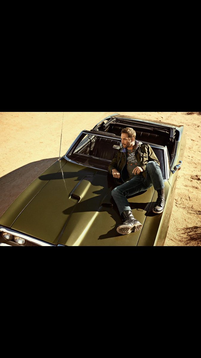 rippaulwalker's tweet photo. Four years ago today Paul Walker sadly passed away we all miss you everyday Paul, always in our hearts. #RIPPaulWalker #TeamPW @RealPaulWalker https://t.co/LBZzSqw0Lu
