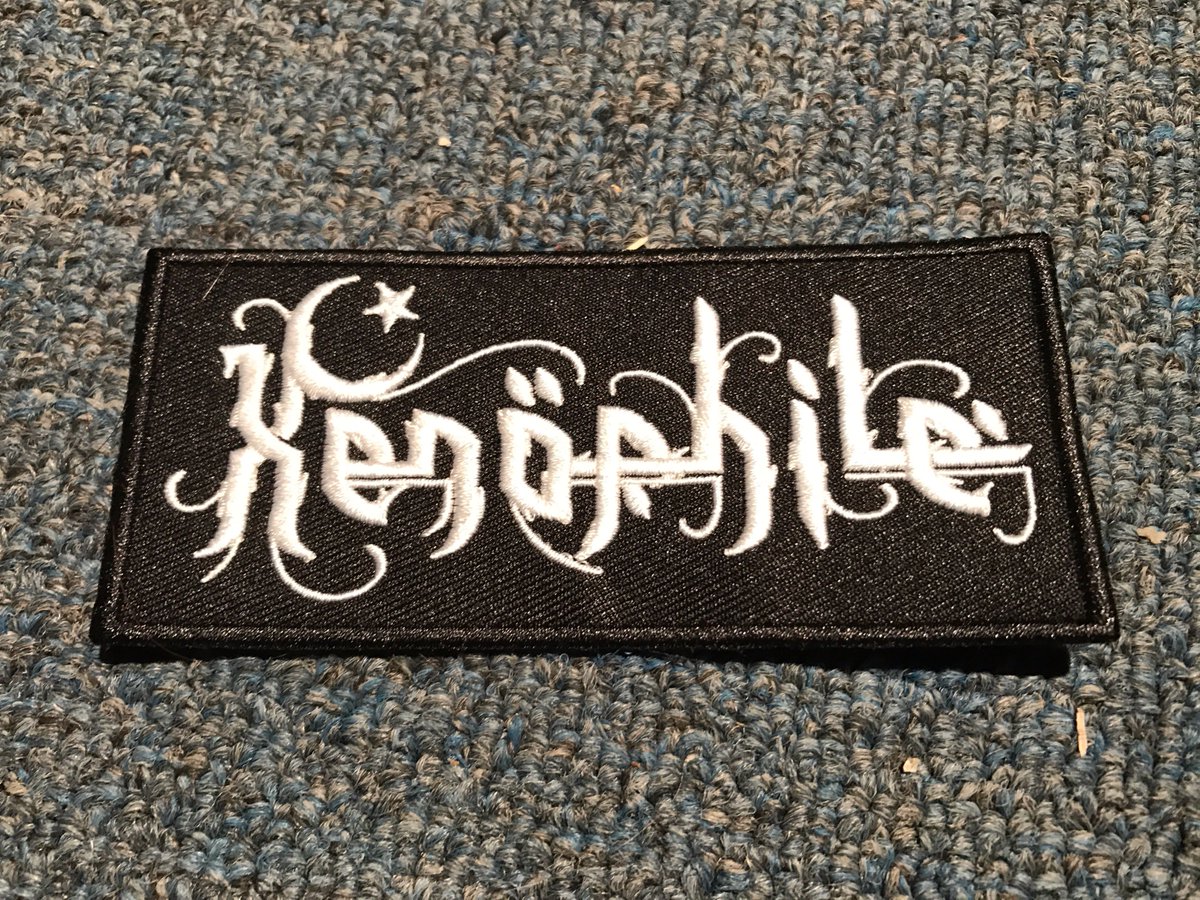 XenophileMusic's tweet photo. Did you guys know we have silk-screen AND Embroidered patches? And the silk-screens come in 3 different colors?

Xeno-Merch: https://t.co/ifR5cJabDU https://t.co/Hxs6iHhT6I