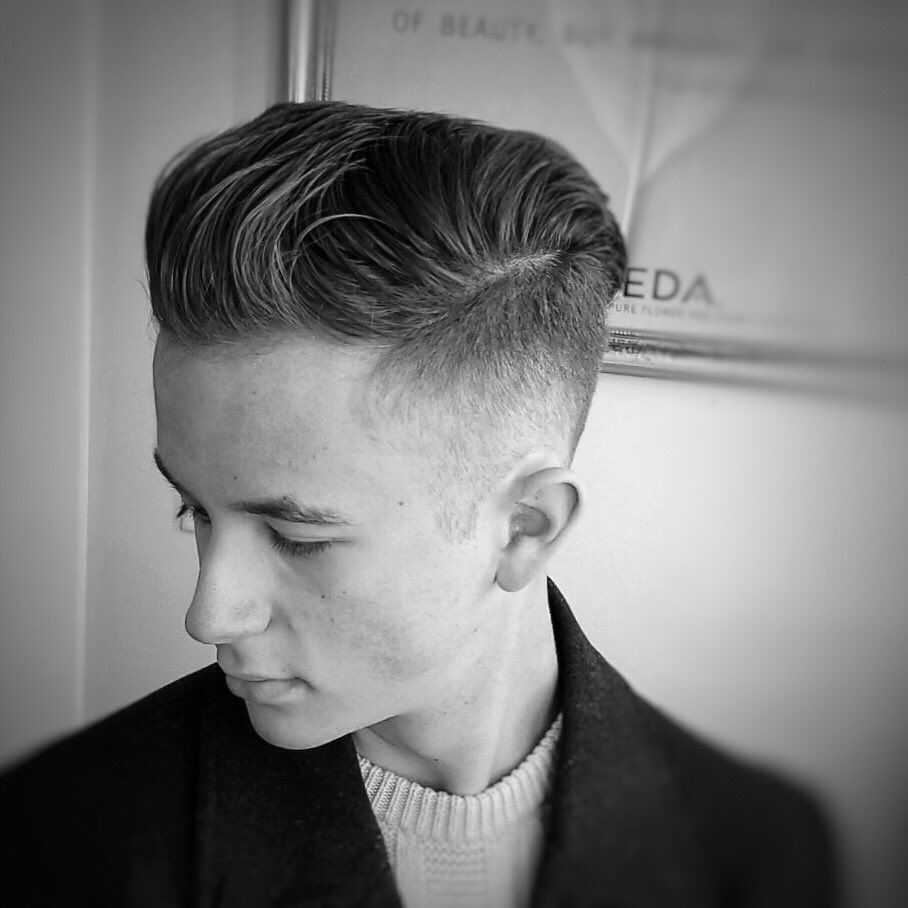 Class has no age requirement. 
Cut by <a href="/aveda/">Aveda</a> Master Artist &amp; Barber Eric Sowa. #avedamen