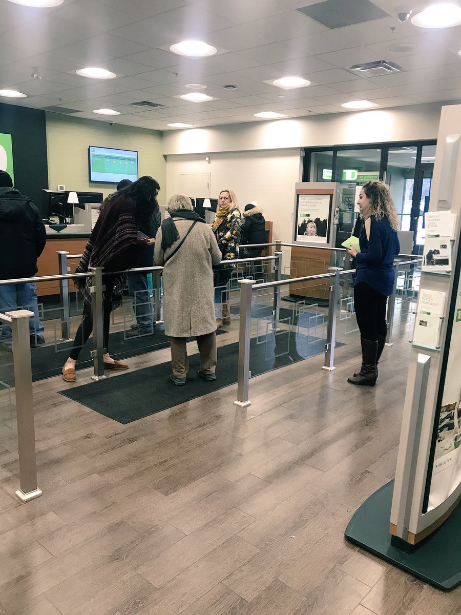 Look at them go! Can our team get anymore AWESOME! Simple ways to make a difference! 😎😎💚 <a href="/tutisarit/">Sarit S Papismedov</a> <a href="/tjlucci/">Tara Lucci</a>  <a href="/IgorTochner_TD/">Igor Tochner</a> @ChrisStamper_TD @tdpauld @DVH_TD