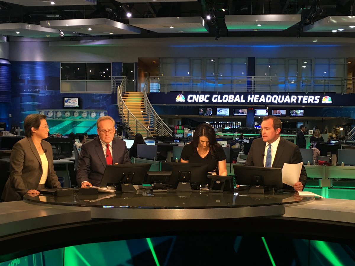 LisaSu's tweet photo. Enjoyed visiting @CNBC HQ and spending time on @PowerLunch talking about @AMD and our recent momentum around @AMDRyzen @Radeon @EPYC. https://t.co/g9gDoxwymD