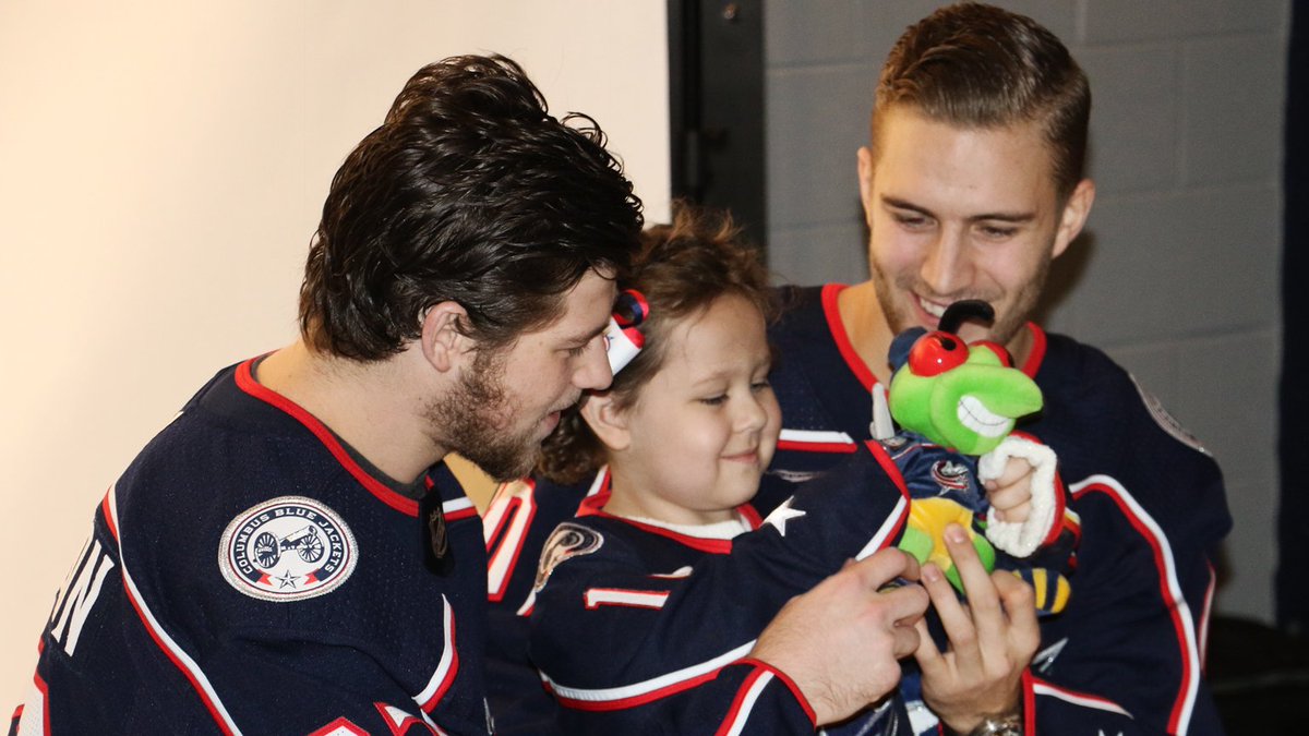 BlueJacketsNHL's tweet photo. All smiles from our Heroes, @SergeiBobrovsky, @Alex_Wennberg, @joshanderson_77 and @S_Harrington06 at today's @FlashesofHope photo shoot! 

#CBJ | #CBJGivesBack https://t.co/nlu1isVyk3