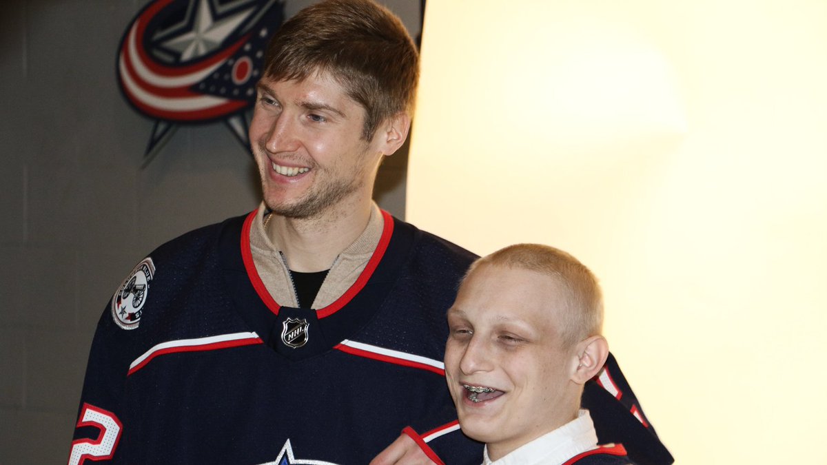 BlueJacketsNHL's tweet photo. All smiles from our Heroes, @SergeiBobrovsky, @Alex_Wennberg, @joshanderson_77 and @S_Harrington06 at today's @FlashesofHope photo shoot! 

#CBJ | #CBJGivesBack https://t.co/nlu1isVyk3