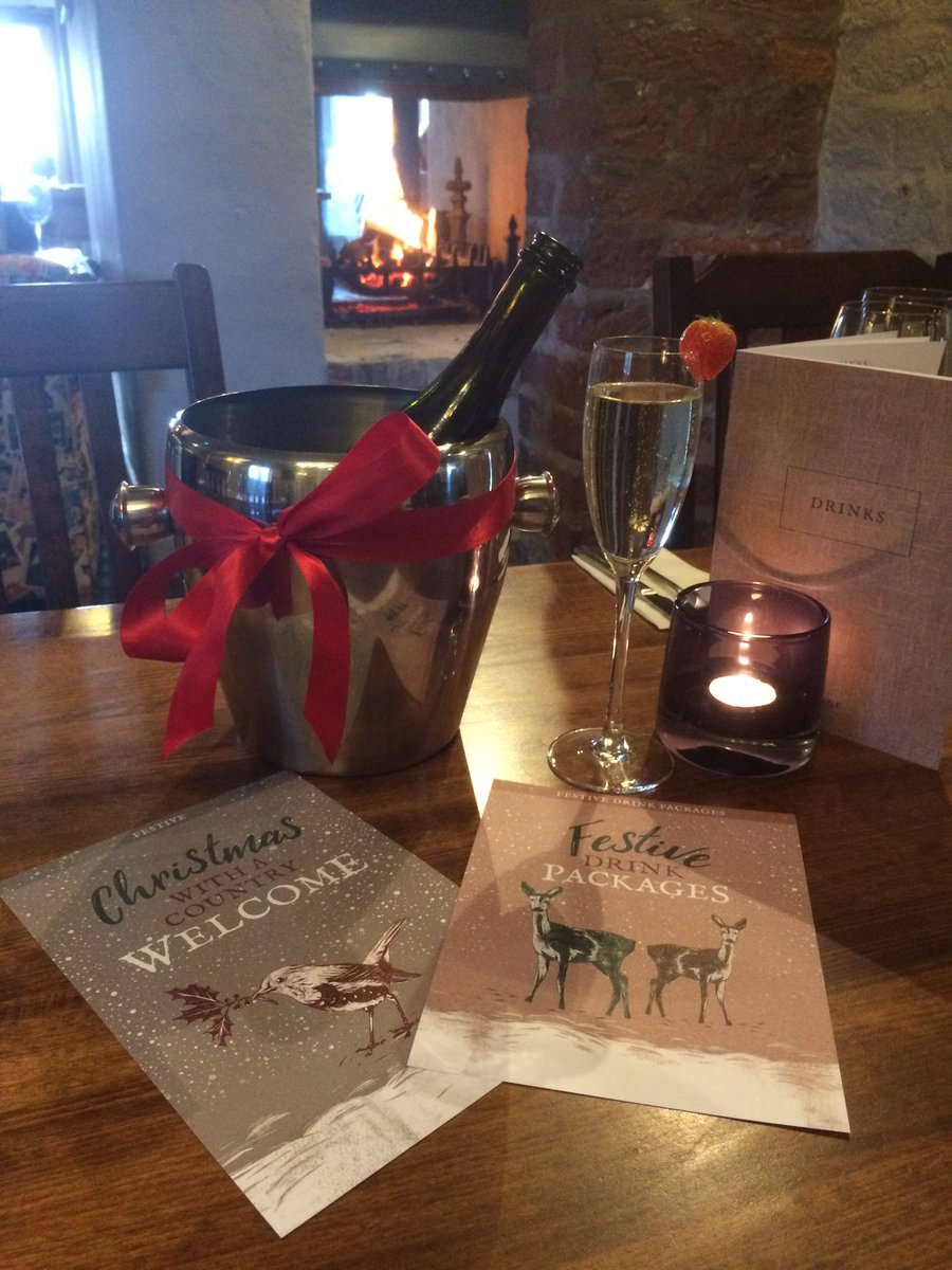 WaltonArms's tweet photo. Our Festive Menu is available now 
2 course | £18.95
3 Course | £21.95
https://t.co/HJy9AYapDB

Book your table now https://t.co/o0f46E62HQ

#warrington #Christmas #FestiveFun #ChristmasIsComing https://t.co/kZImsvVbWN