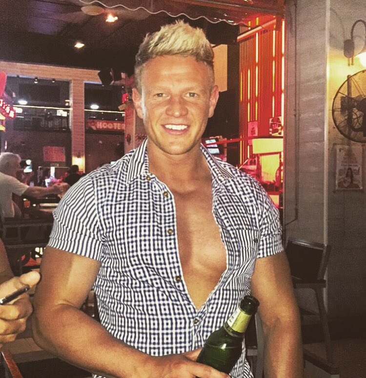 Lovely to let my hair down &amp; enjoy myself 😎 Thailand, you are something special 😉