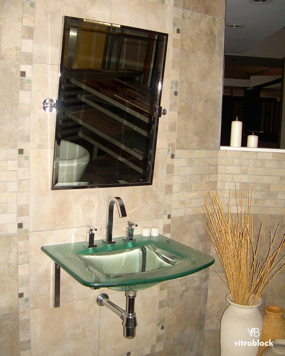 vitroblock's tweet photo. MESADAS DE VIDRIO
Medio punto con bacha rectangular:
⚬Ext.: 60 x 50 cm
⚬Bacha: 38 x 28 cm
⚬Espesor cristal: 19 mm
⚬Profundidad: 12 cm aprox.
.
Opciones disponibles: .
🔸Opacado
- Pintadas:
🔸Negro
🔸Rojo intenso
🔸Naranja
(Pintura vitrea de alta fusión)
#Vitroblock #Mesadas https://t.co/0960Dx59El