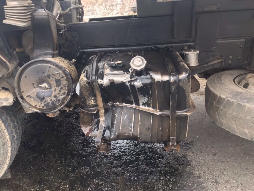 <a href="/Bomberoscanar/">Bomberos Cañar</a> trabajan en un accidente de tránsito suscitado el día lunes 27/11/2017en el sector " EL HERVIDERO" conjuntamente con <a href="/BomTambo/">Bomberos El Tambo</a> y <a href="/ECU911Austro/">Coordinación Zonal 6 ECU 911 Austro</a> <a href="/JhonatanPino2/">Jhonatan Pino</a>