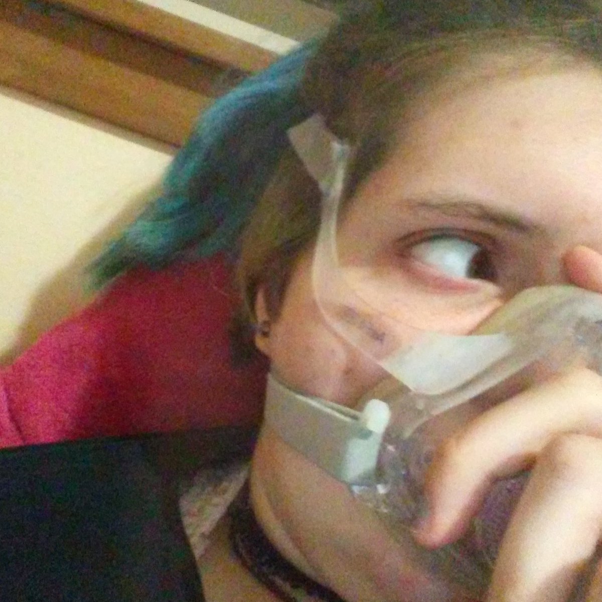 Alyssya_Batman's tweet photo. @happypandaparty Me with my cpap(HAHAHA I STOP BREATHING WHEN I SLEEP) ...#lateasallways https://t.co/zVthXtDAND