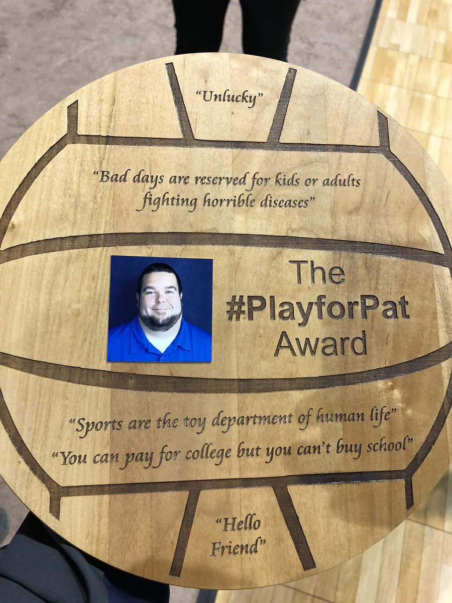aaronsagraves26's tweet photo. Not sure there’s a person in @CoSIDAnews that will ever mean what @pimoore did to me but @CougarCanuck comes dang close!
#PlayforPat award presented to her today at #NAIAWVB Championships! @NAIA @MUCrusaders @WHACAthletics https://t.co/cxUq4RFuQl