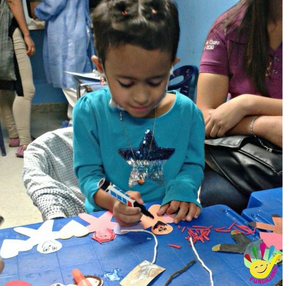 Como Fundación una de nuestras principales tareas es  mantener a nuestros guerreros ocupados en actividades educativas y de recreación para que puedan distraerse un poco mientras esperan horas hospitalizados o de consulta oncológica🎨📝#LuchacontraelCancerInfantil #Fundacion