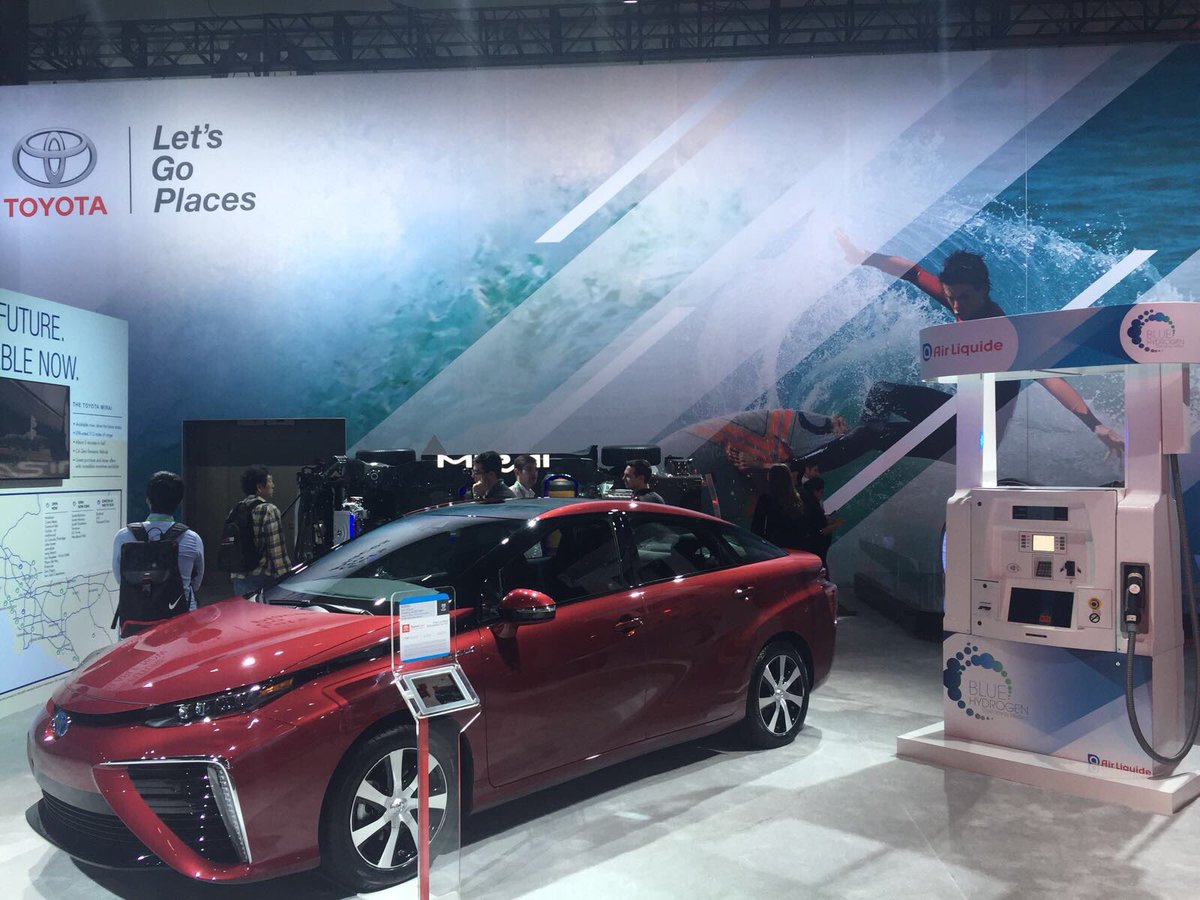 #LAAutoShow Toyota booth with Air Liquide #hydrogen station #HydrogenNow #CleanerFuture