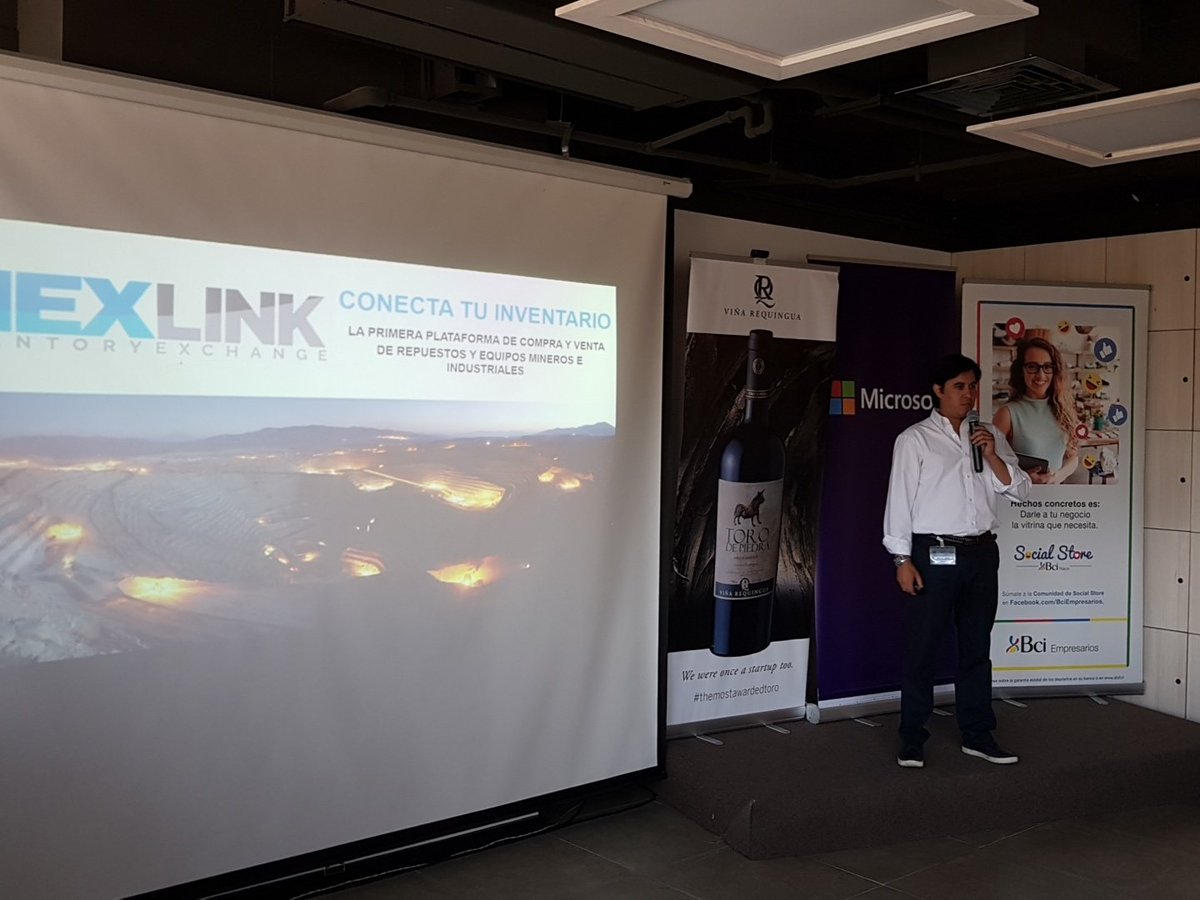 startupchile's tweet photo. Ahora #InexLink plataforma que permite realizar transaccines de compra y venta entre empresas minera presenta el 2do pitch de la tarde en el #TechEvening de #Minería https://t.co/aa1TCERFrf