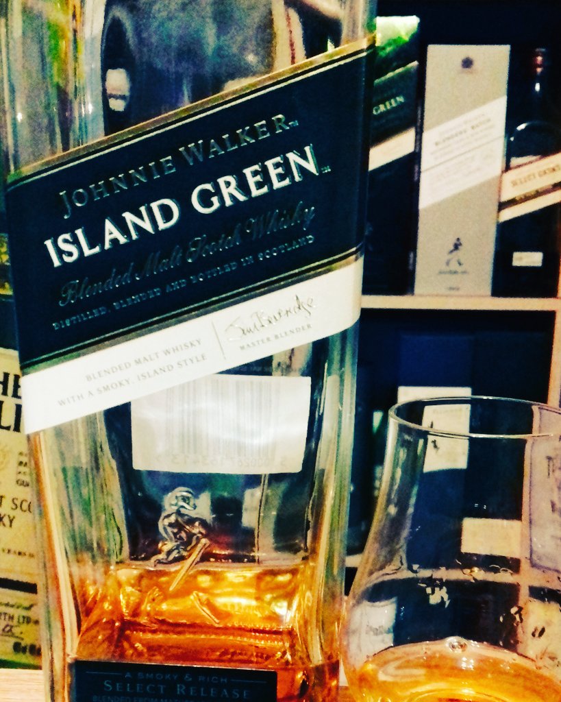 WhiskybossSA's tweet photo. It was a Johnnie Night.
#Whiskyboss_za
#Johnniewalker
#islandgreen
#Bluelable
#selectcask
#thursdaysession https://t.co/POr2Ew8kU7