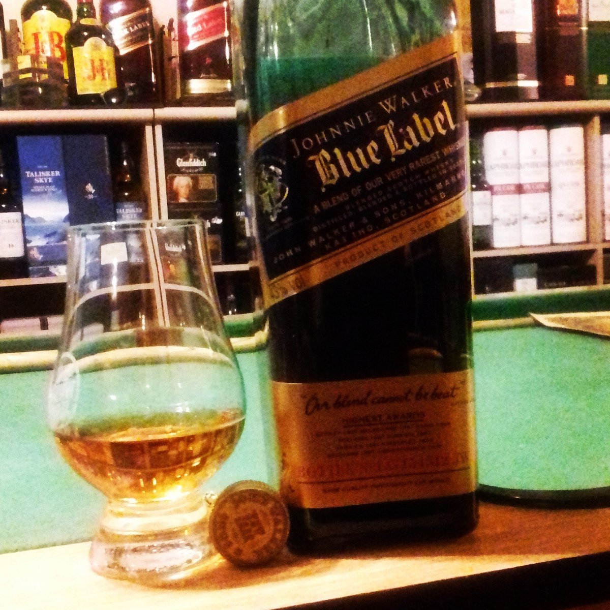 WhiskybossSA's tweet photo. It was a Johnnie Night.
#Whiskyboss_za
#Johnniewalker
#islandgreen
#Bluelable
#selectcask
#thursdaysession https://t.co/POr2Ew8kU7