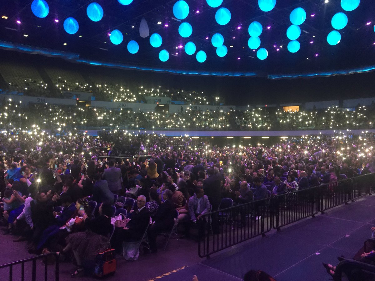 JFort238's tweet photo. During Convention. I have  just received these beautiful pictures. A new way to praise God when the crowd is big. Make the switch, help us to expand the Kingdom. https://t.co/5AzNBNDEEG