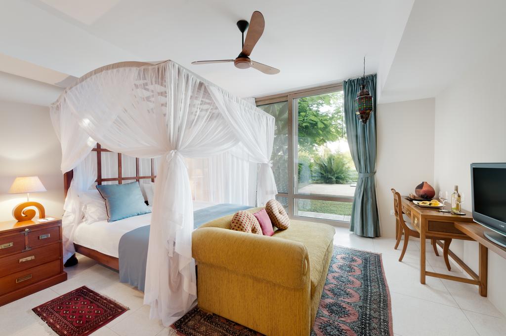 zanziplanetours's tweet photo. Special Deal to enjoy a memorable stay by #IndianOceanWaters!! Stay at multi award-winning #MeliaHotelZanzibar, 🇹🇿#Kiwengwa from $ 1230pp! BOOK NOW 👉 https://t.co/8BfwUf68SP | zanziplanet@gmail.com | info@zanziplanet.com - +255 776 334 407 - +255 777 180 416 https://t.co/pGYzwrWdtB