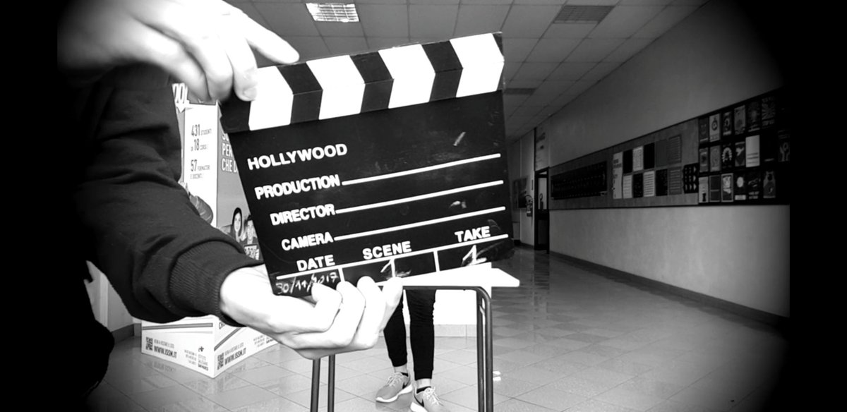 Oggi allo iusve si urla #ciak con pacchi di pasta #murro tra le mani!

#ciakiusve #carboidratidipendenti