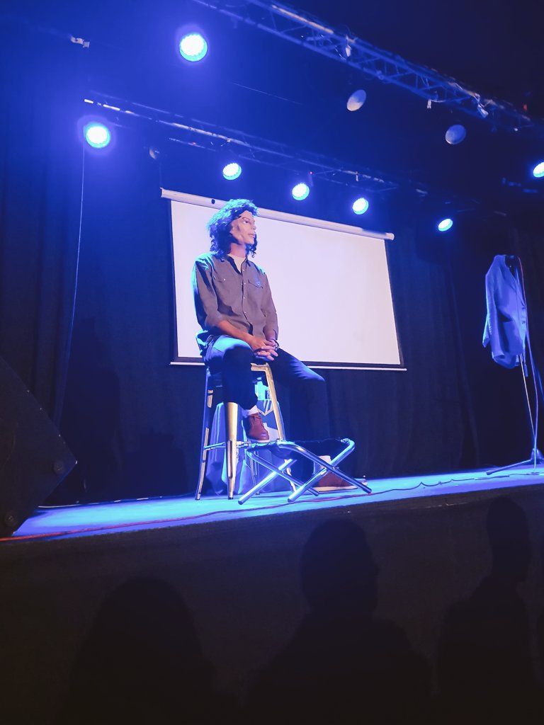 ¿Quién es este hombre misterioso? 😱 <a href="/TomasGarciaTG/">TOMÁS GARCÍA SERRANO</a>