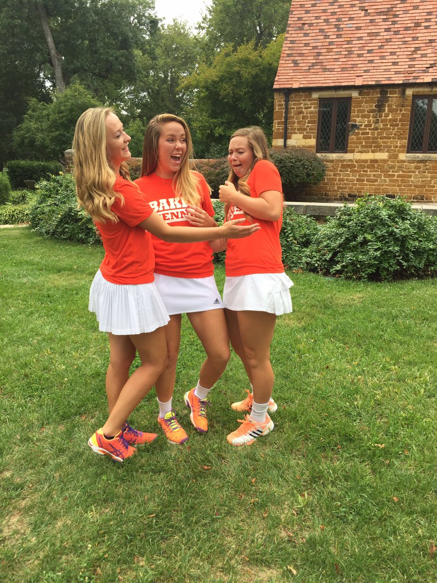 hollzchesty's tweet photo. #ThrowbackThursday to the many adventures of sophomore year with my besties 🙌 #BUPPC #BakerTriDelta https://t.co/1838RT4vyR