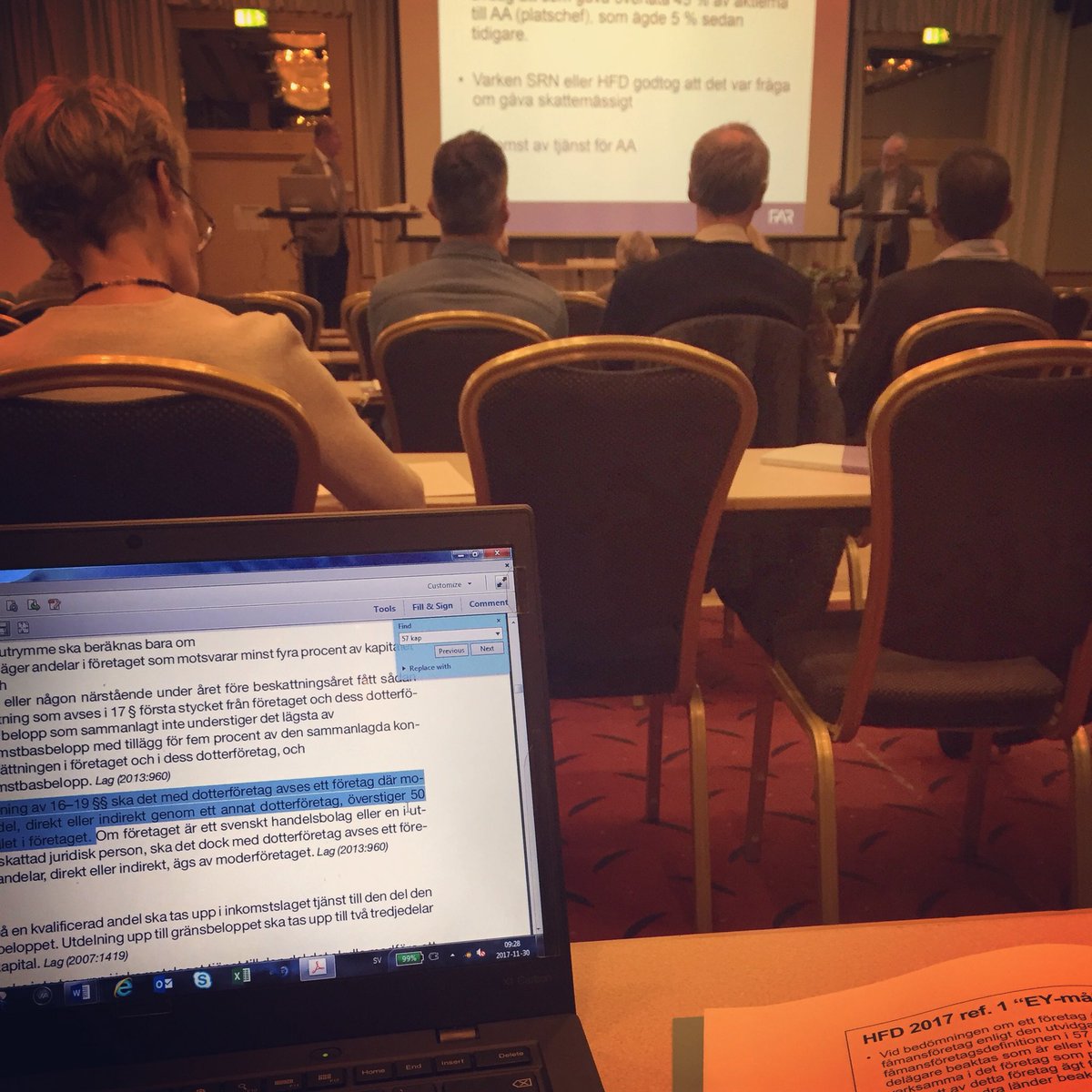 finance_wingman's tweet photo. Har spenderat dagen på kursen ”Fåmansföretagardagen” och fått uppdatering kring skattenyheter, revisorns uppgifter, redovisningsnyheter och bolagsrätt. Visst är det roligare att gå på kurs när kunskaper kan relateras till bolag man hjälper? #revisorn #fortbildning #FAR #wingman https://t.co/ERU0zwAr9f