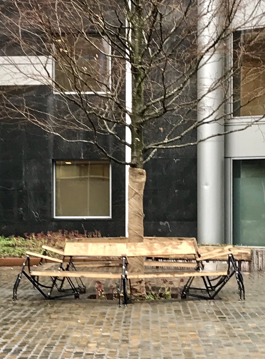 Inspiratie opgedaan @CirclNL     met de <a href="/HVernieuwers/">HollandseVernieuwers</a> 
Geweldige plek, #circulaireeconomie #urbanmining. 
Razend interessant!

Stof tot nadenken....