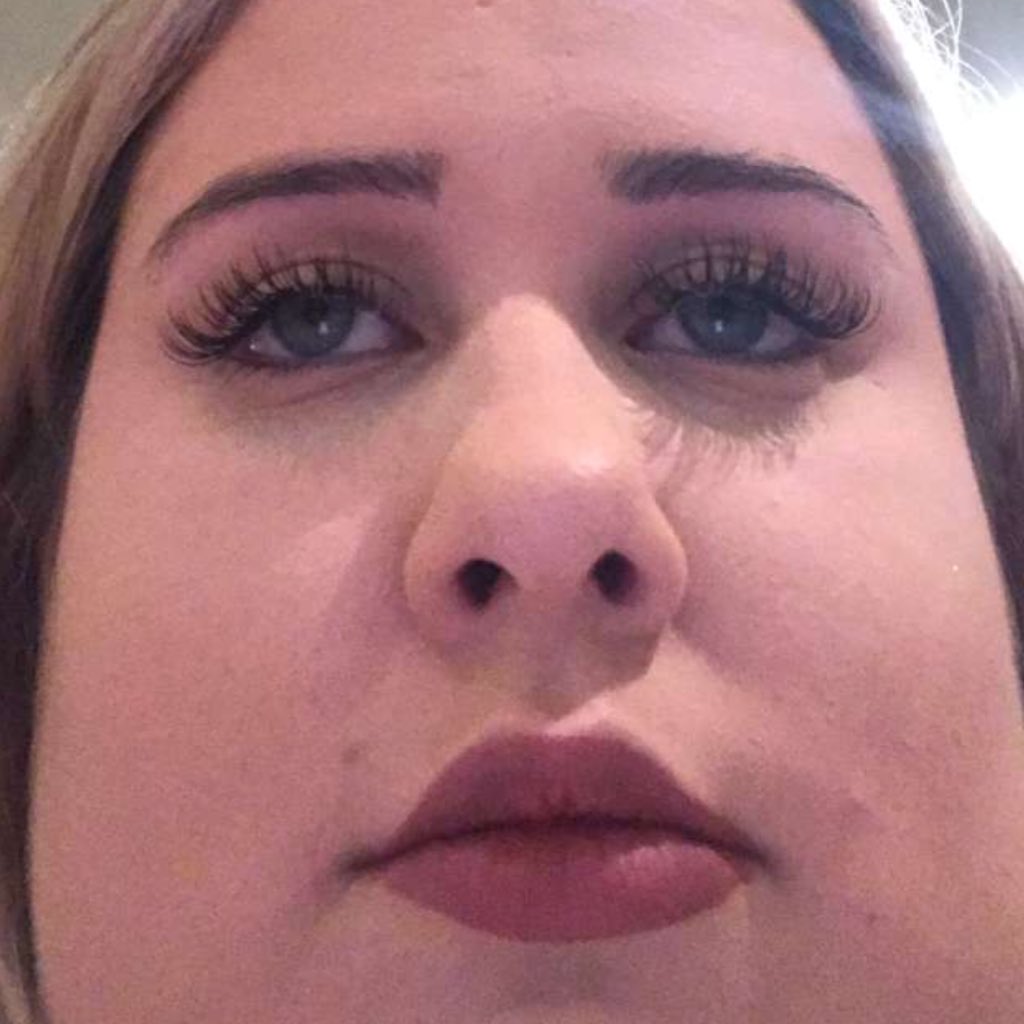 leahgatesx's tweet image. #NewProfilePic #newbrows